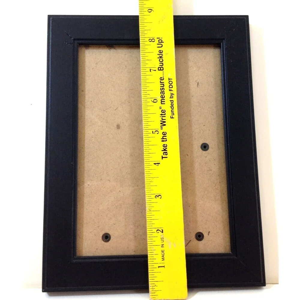 Vintage 5 x 7 Picture Frame Black Stand or Hang Glass Front